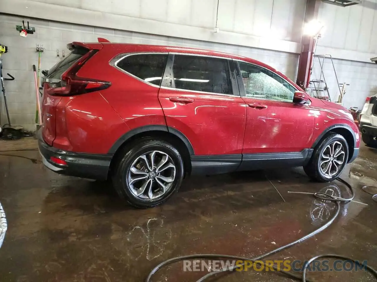 3 Photograph of a damaged car 2HKRW2H83MH610852 HONDA CRV 2021