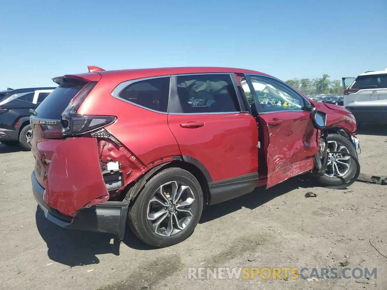 3 Photograph of a damaged car 2HKRW2H85MH647501 HONDA CRV 2021