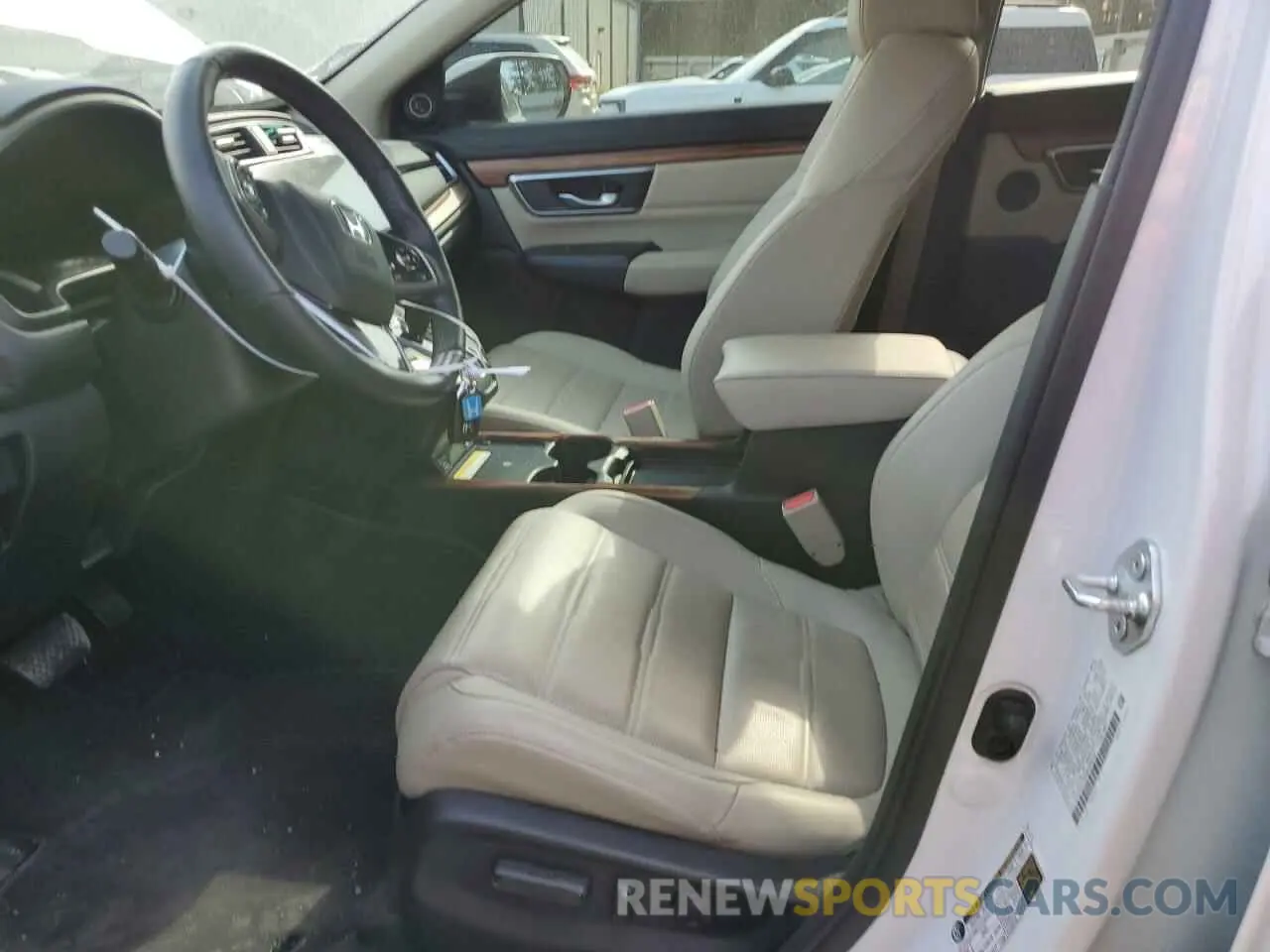 7 Photograph of a damaged car 2HKRW2H93MH669246 HONDA CRV 2021
