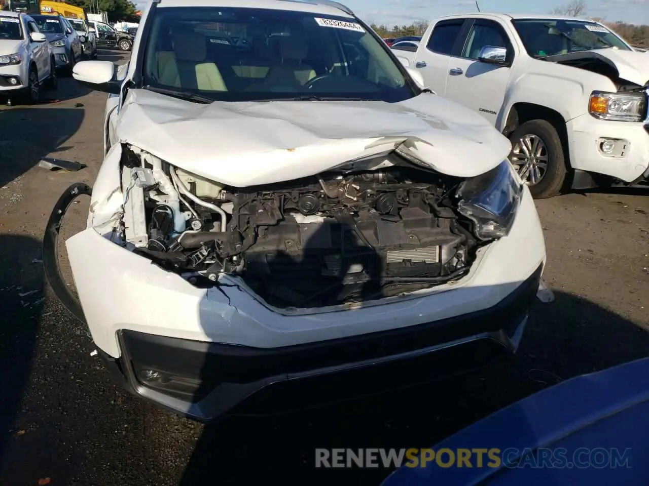 5 Photograph of a damaged car 2HKRW2H97MH613102 HONDA CRV 2021