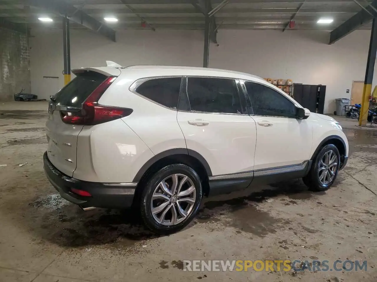 3 Photograph of a damaged car 2HKRW2H99MH621511 HONDA CRV 2021
