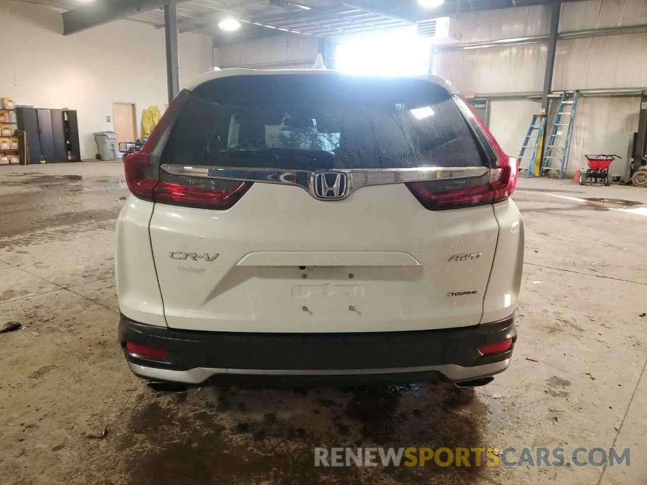 6 Photograph of a damaged car 2HKRW2H99MH621511 HONDA CRV 2021