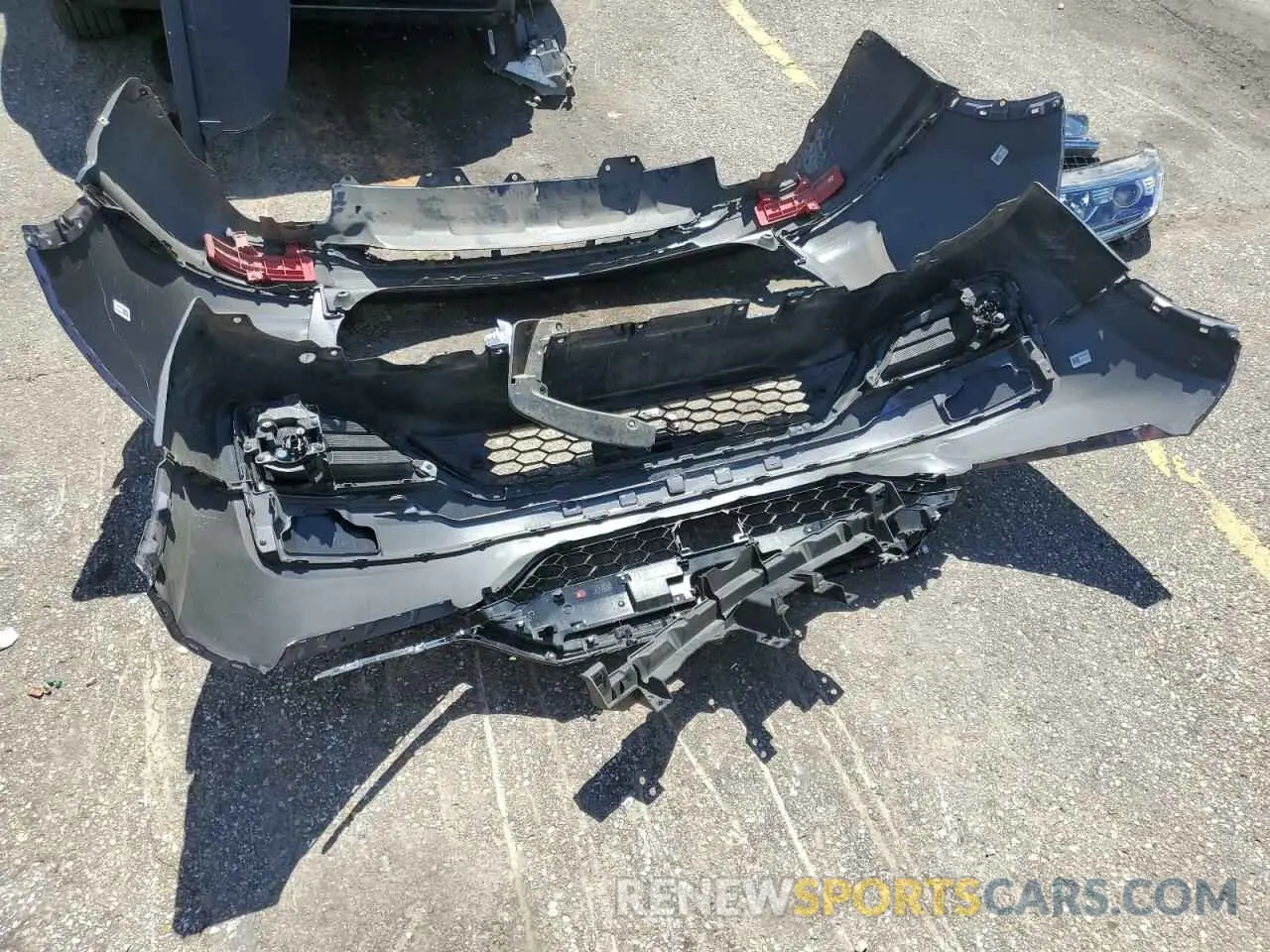 13 Photograph of a damaged car 5J6RW1H50ML002163 HONDA CRV 2021