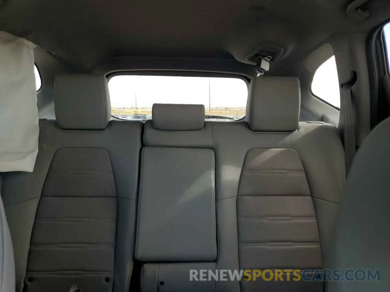10 Photograph of a damaged car 5J6RW1H85MA014007 HONDA CRV 2021