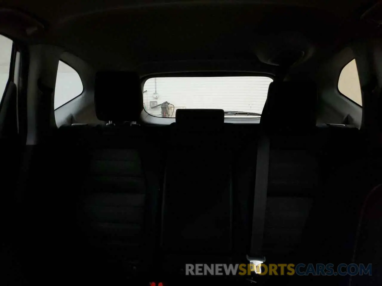 10 Photograph of a damaged car 5J6RW2H50ML006140 HONDA CRV 2021