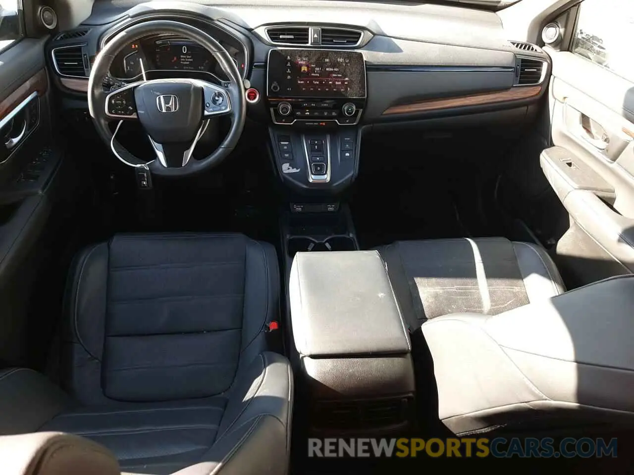 8 Photograph of a damaged car 7FART6H83ME000470 HONDA CRV 2021