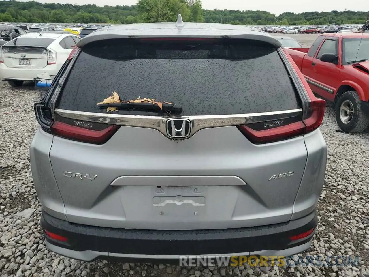 6 Photograph of a damaged car 7FARW2H52ME002927 HONDA CRV 2021