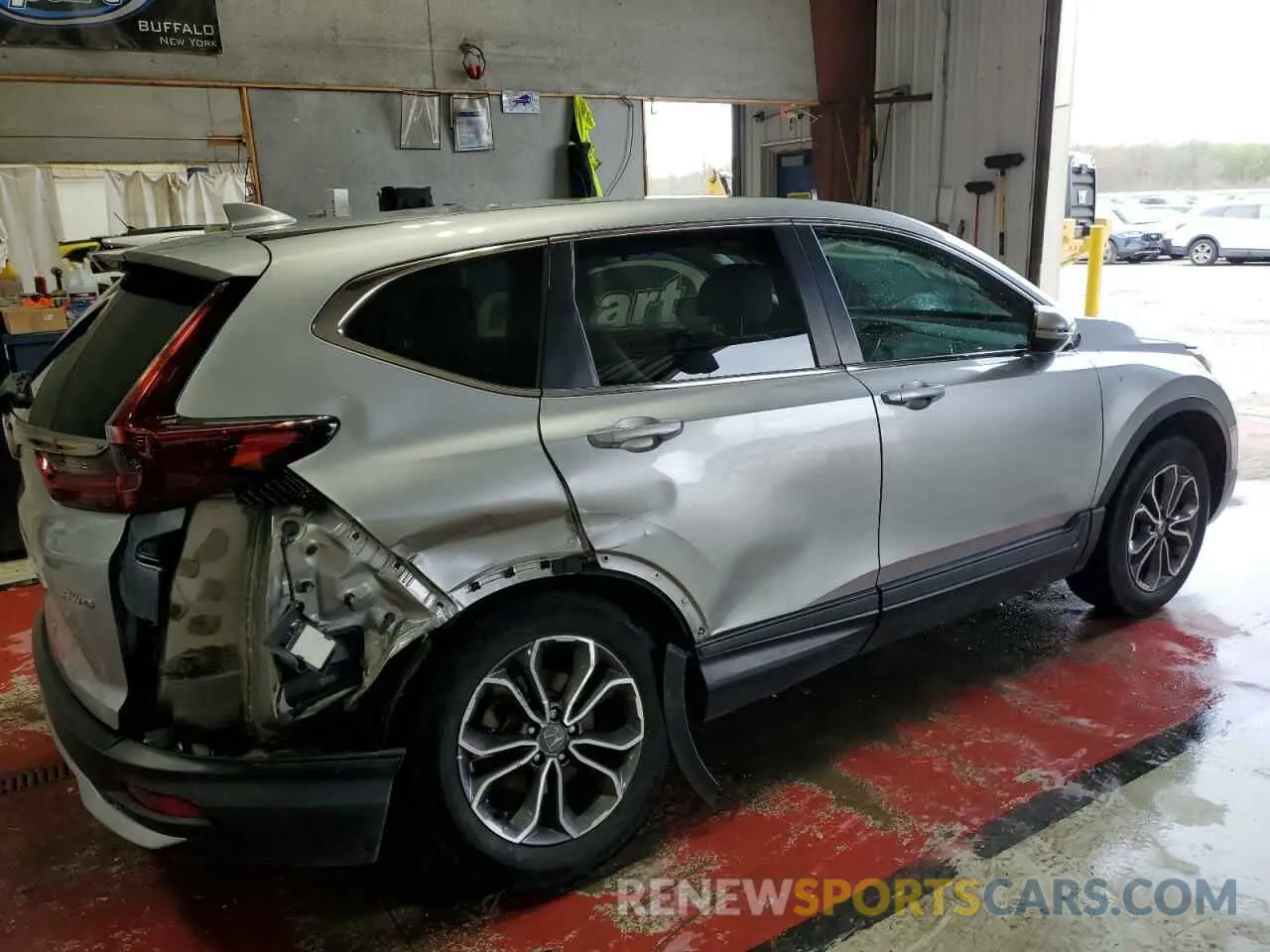 3 Photograph of a damaged car 2HKRW2H54NH618370 HONDA CRV 2022
