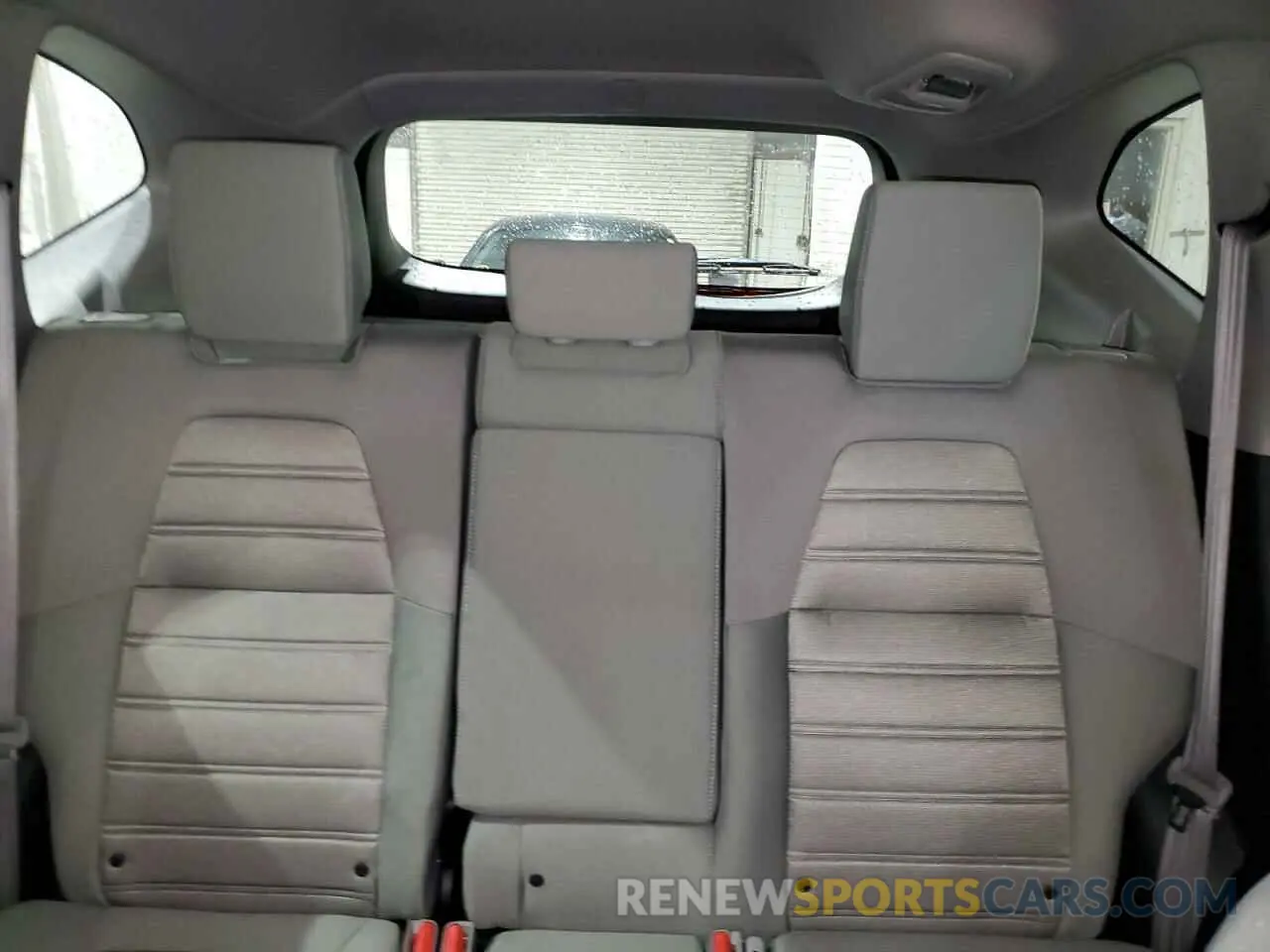 10 Photograph of a damaged car 2HKRW2H55NH639731 HONDA CRV 2022