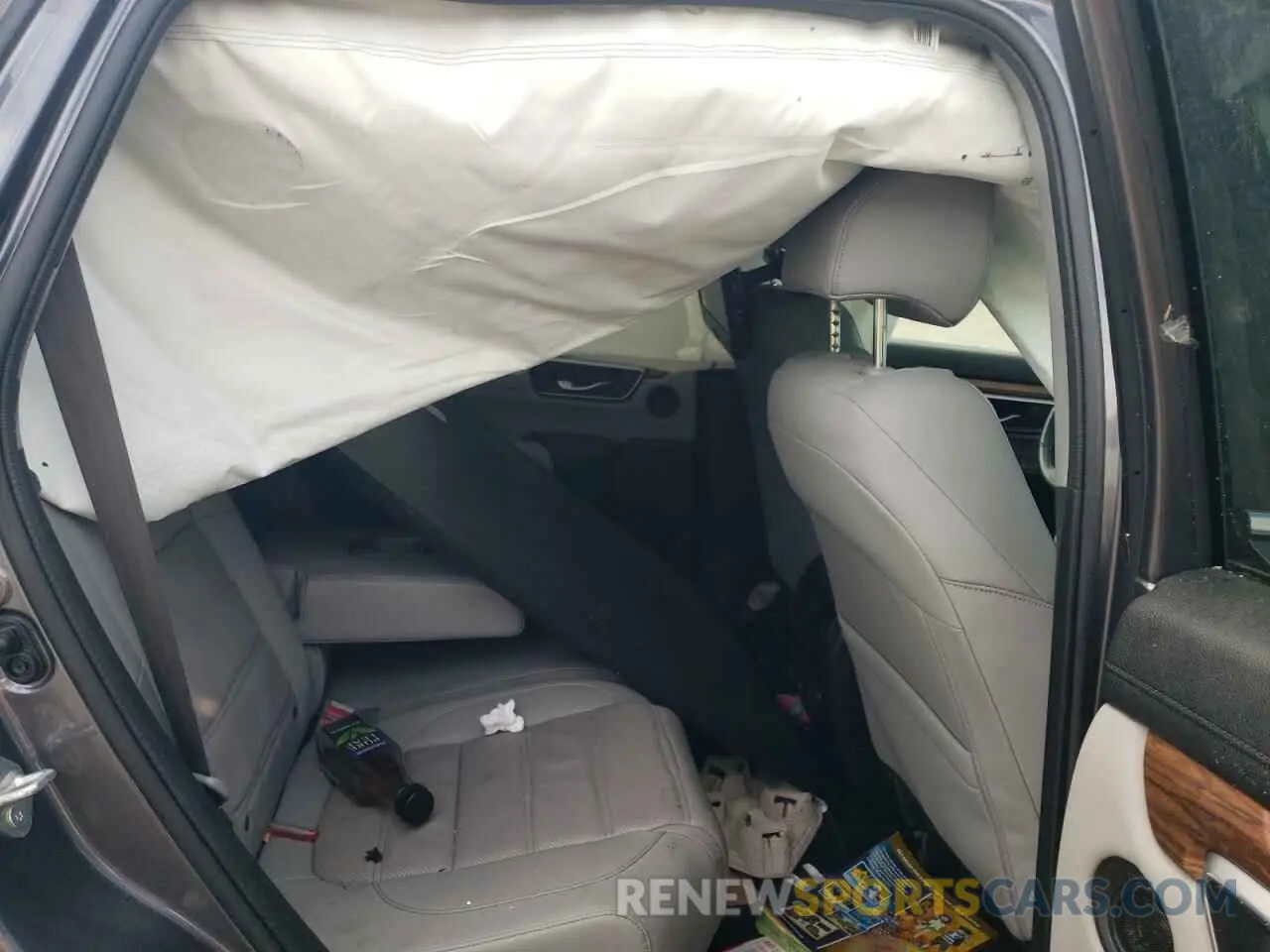 11 Photograph of a damaged car 2HKRW2H80NH644815 HONDA CRV 2022
