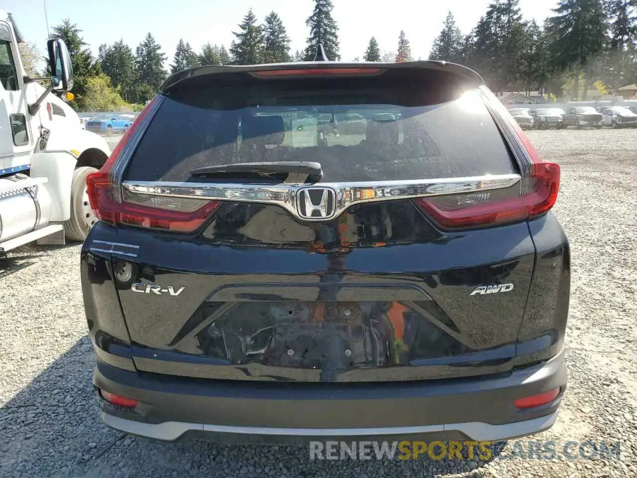 6 Photograph of a damaged car 2HKRW2H81NH605215 HONDA CRV 2022