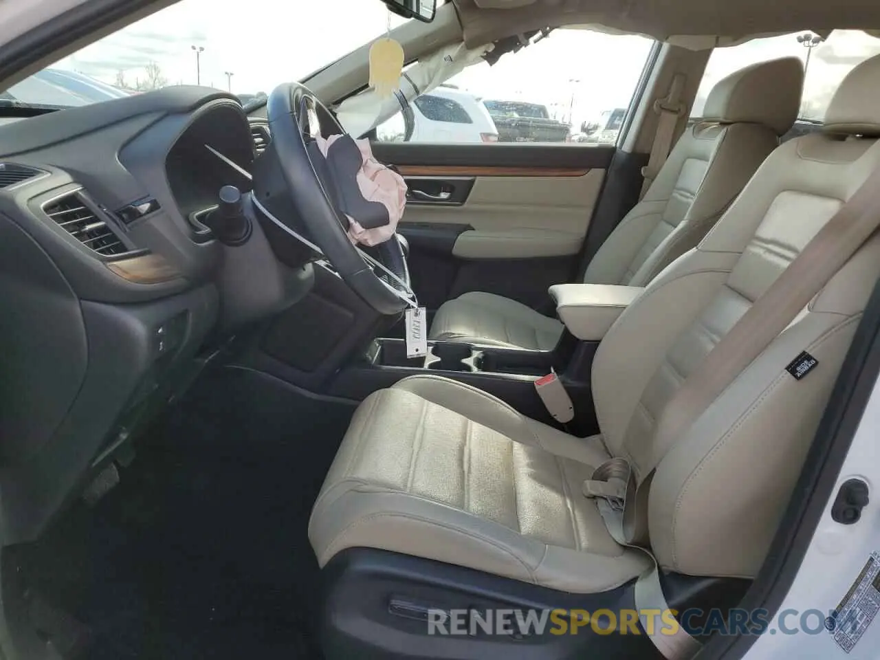 7 Photograph of a damaged car 2HKRW2H85NH619098 HONDA CRV 2022