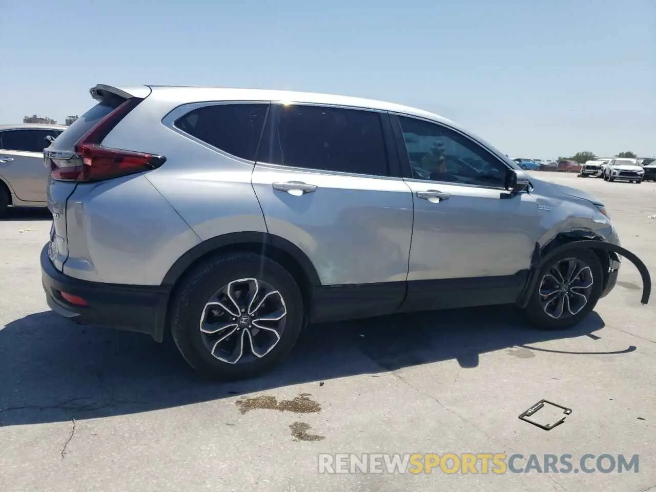 3 Photograph of a damaged car 5J6RT6H54NL049106 HONDA CRV 2022
