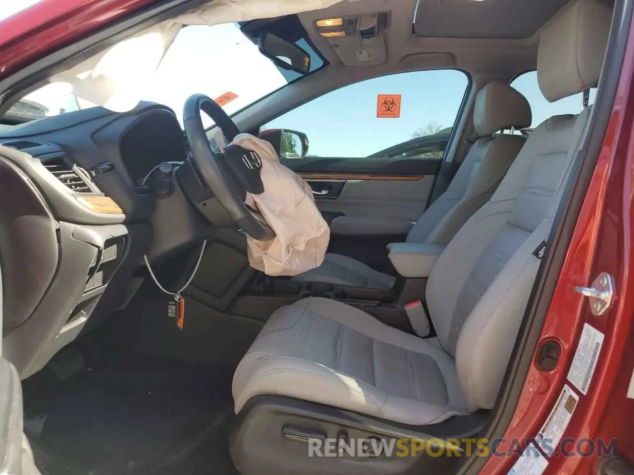 7 Photograph of a damaged car 5J6RT6H83NL008170 HONDA CRV 2022