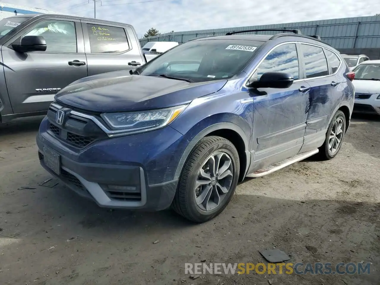 1 Photograph of a damaged car 5J6RT6H84NL023390 HONDA CRV 2022
