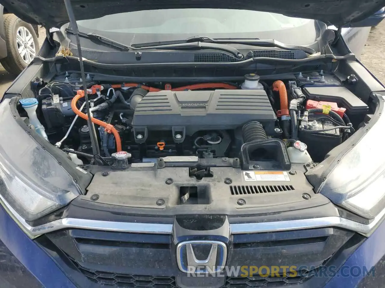 11 Photograph of a damaged car 5J6RT6H84NL023390 HONDA CRV 2022