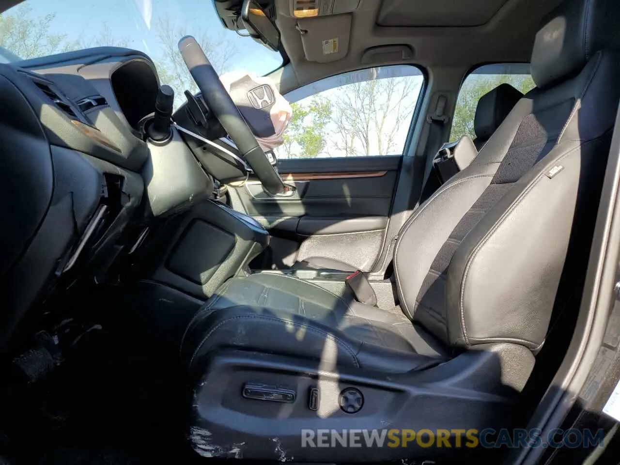 7 Photograph of a damaged car 5J6RT6H87NL032830 HONDA CRV 2022