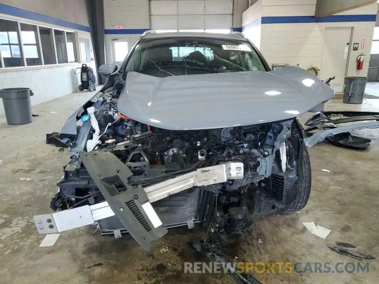 5 Photograph of a damaged car 5J6RT6H92NL014115 HONDA CRV 2022