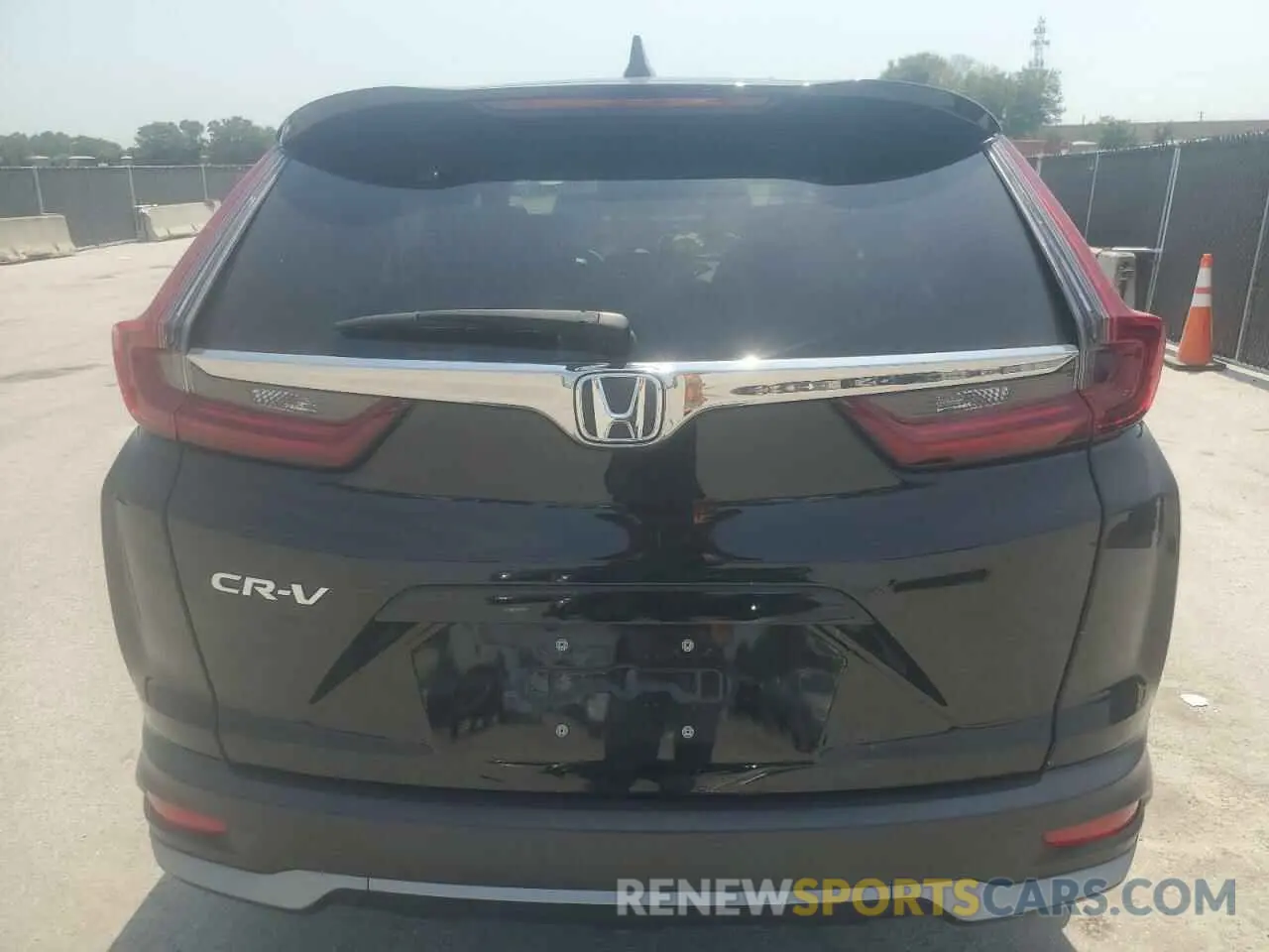 6 Photograph of a damaged car 5J6RW1H50NL000141 HONDA CRV 2022
