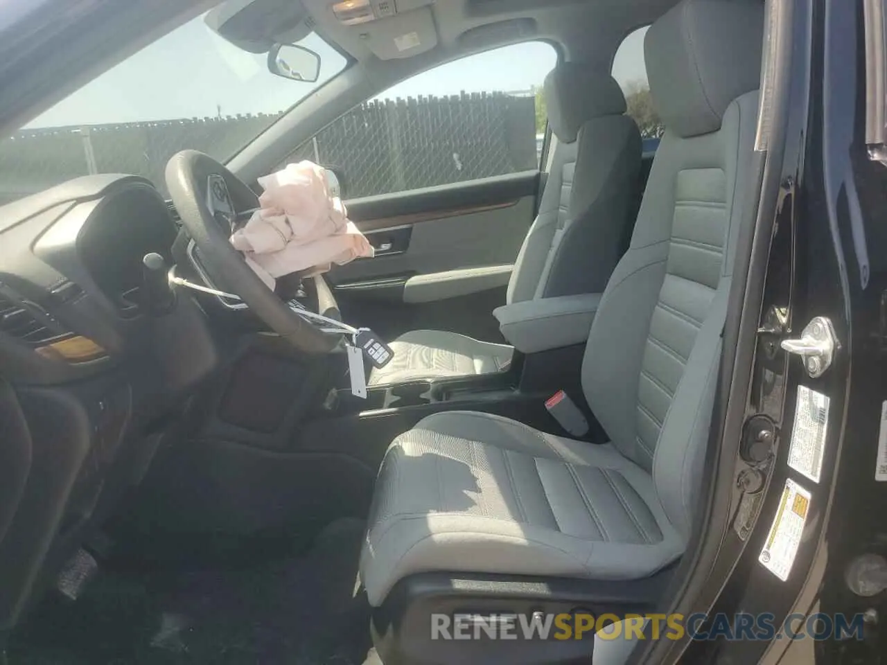 7 Photograph of a damaged car 5J6RW1H50NL000141 HONDA CRV 2022