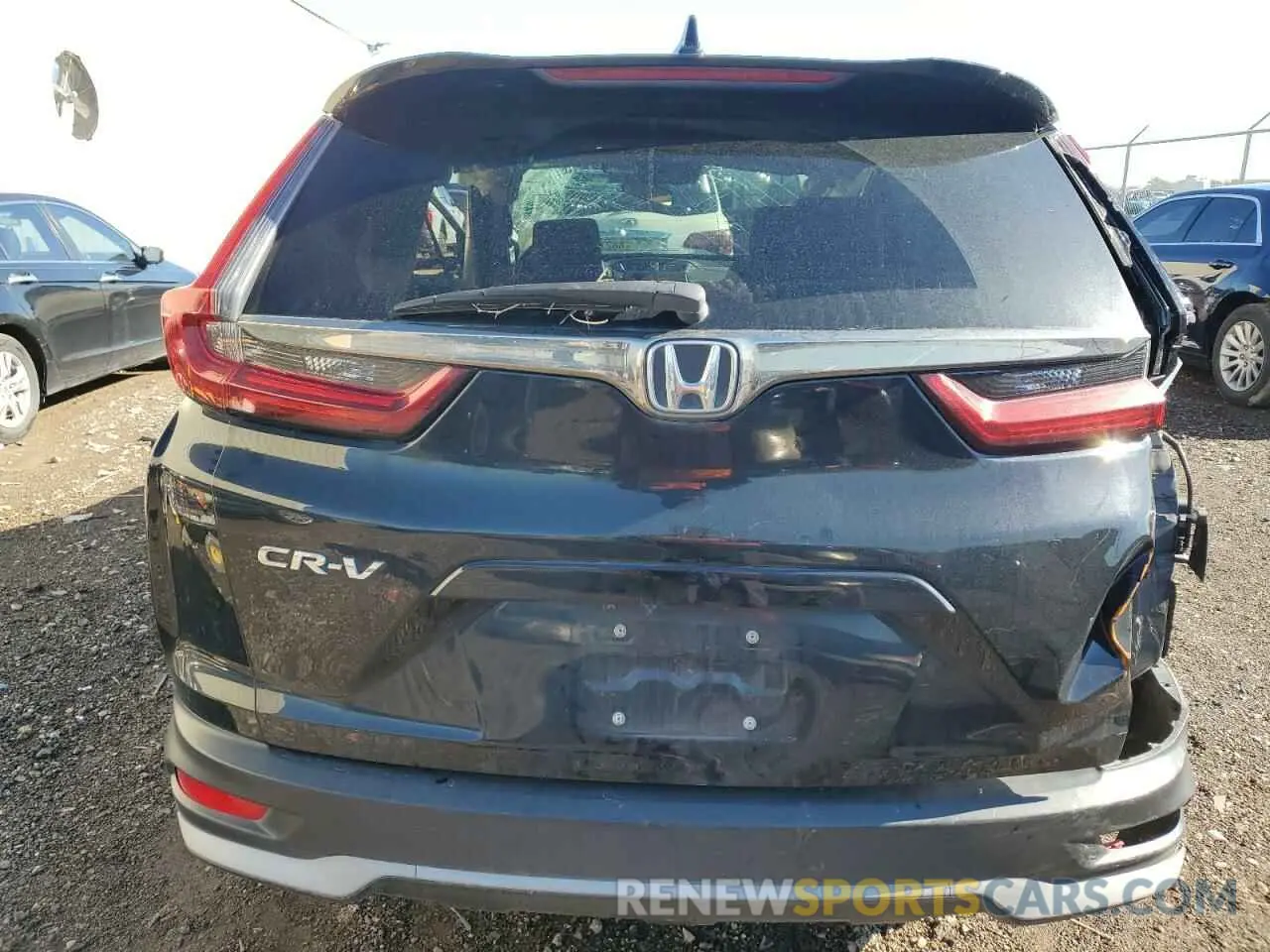 6 Photograph of a damaged car 5J6RW1H55NA006822 HONDA CRV 2022
