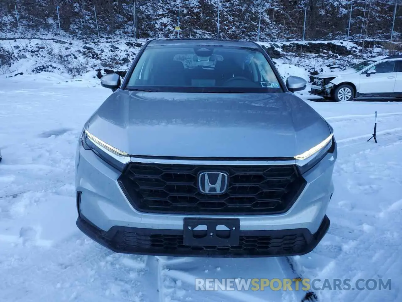 5 Фотография поврежденного автомобиля 2HKRS4H40PH420192 HONDA CRV 2023