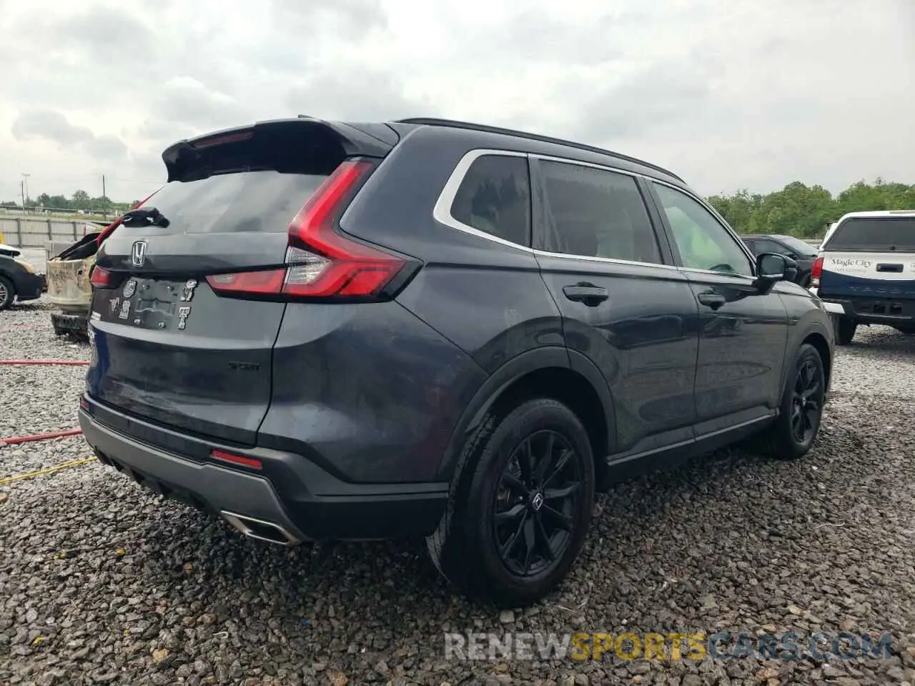 3 Photograph of a damaged car 2HKRS5H51PH704798 HONDA CRV 2023