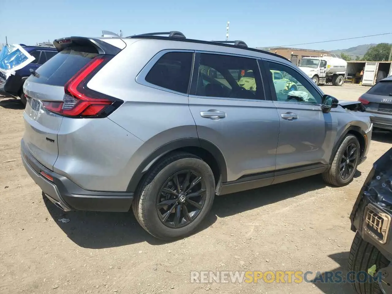 3 Photograph of a damaged car 2HKRS5H51PH712335 HONDA CRV 2023