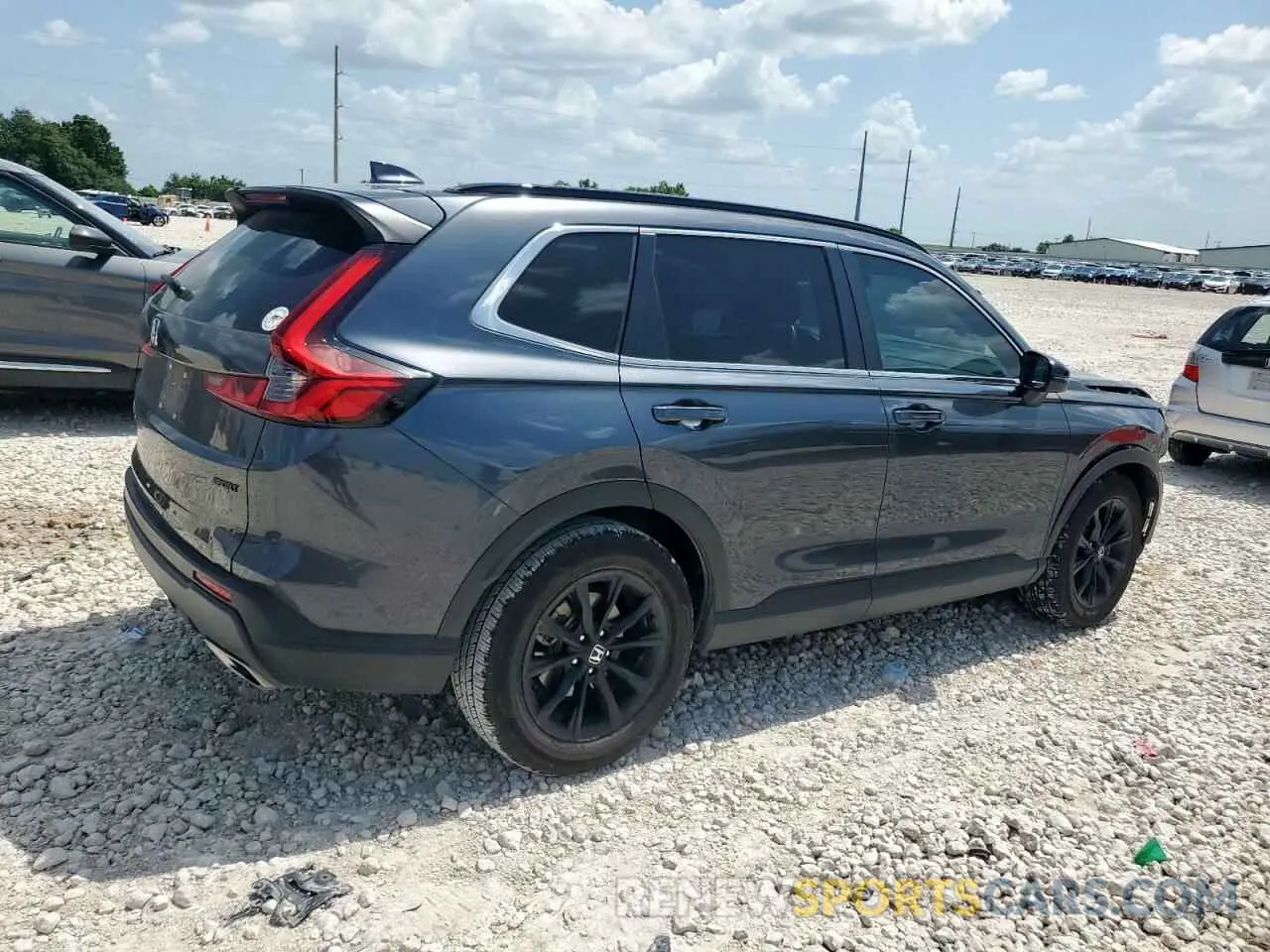 3 Photograph of a damaged car 2HKRS5H56PH702867 HONDA CRV 2023