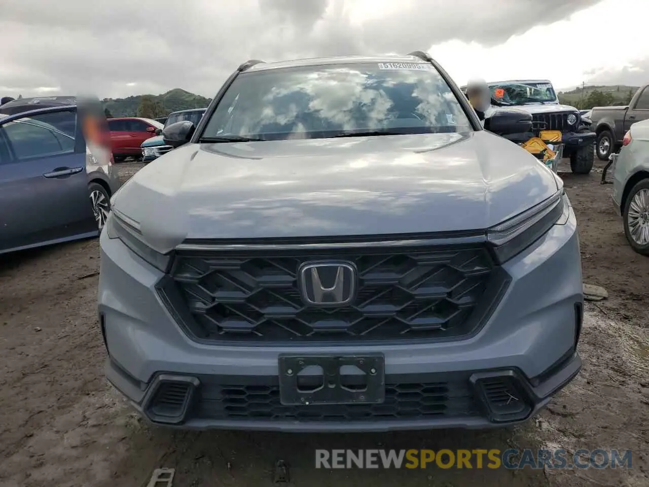 5 Photograph of a damaged car 2HKRS5H57PH702375 HONDA CRV 2023