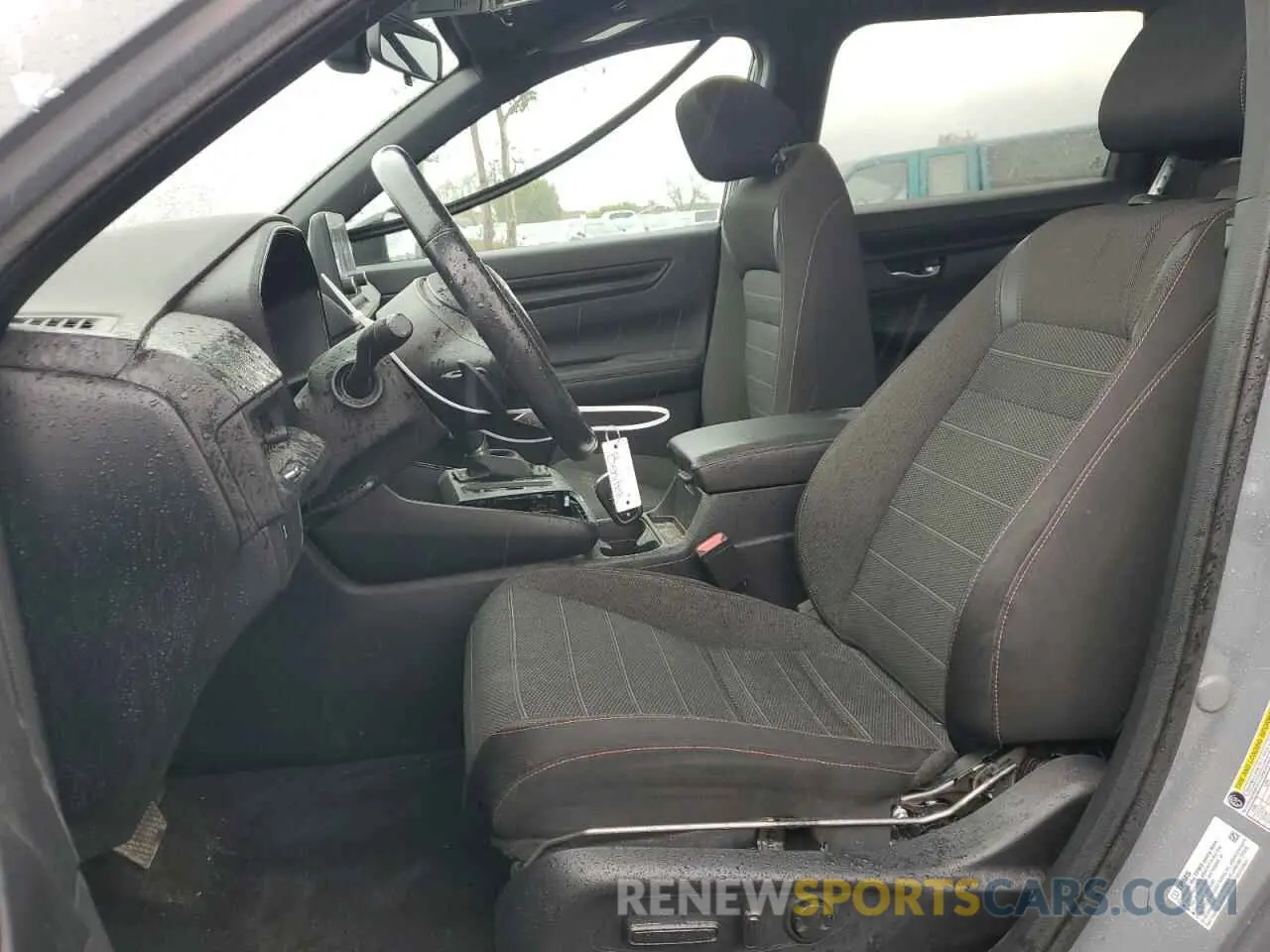 7 Photograph of a damaged car 2HKRS5H57PH702375 HONDA CRV 2023