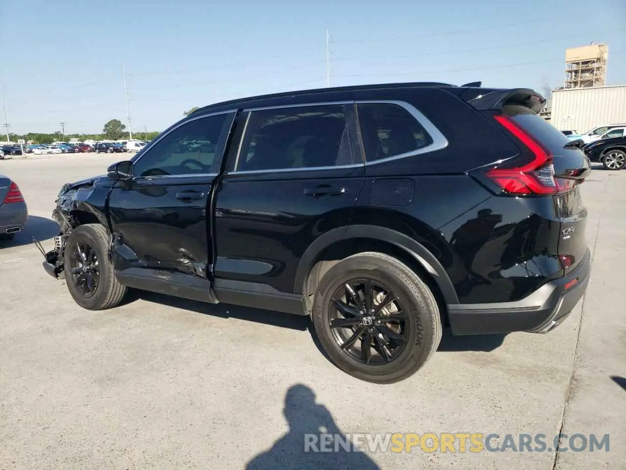 2 Photograph of a damaged car 2HKRS5H58PH708184 HONDA CRV 2023