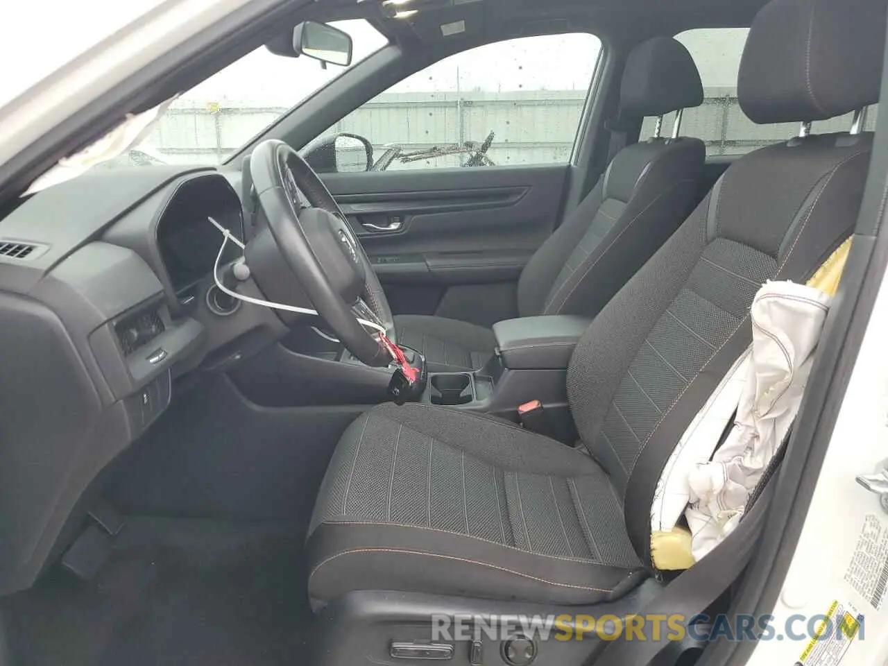 7 Photograph of a damaged car 2HKRS5H59PH701244 HONDA CRV 2023