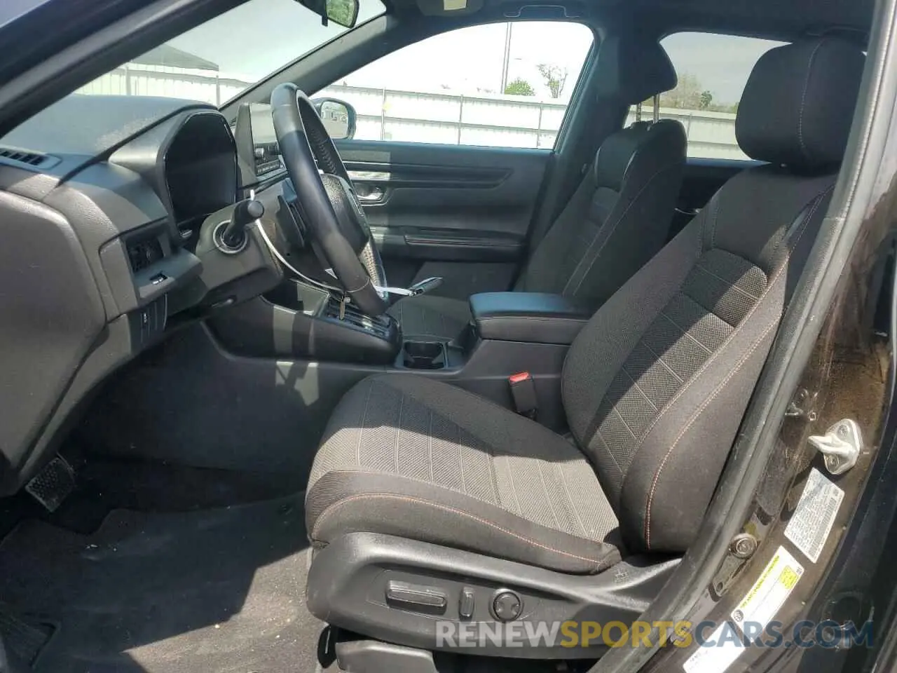 7 Фотография поврежденного автомобиля 2HKRS6H56PH812484 HONDA CRV 2023
