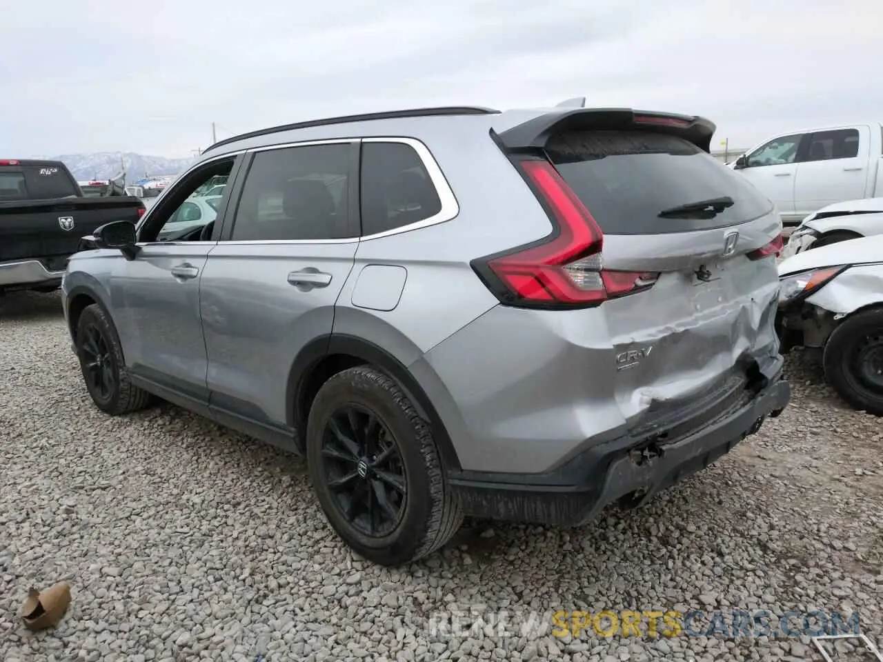 2 Photograph of a damaged car 2HKRS6H57PH811750 HONDA CRV 2023