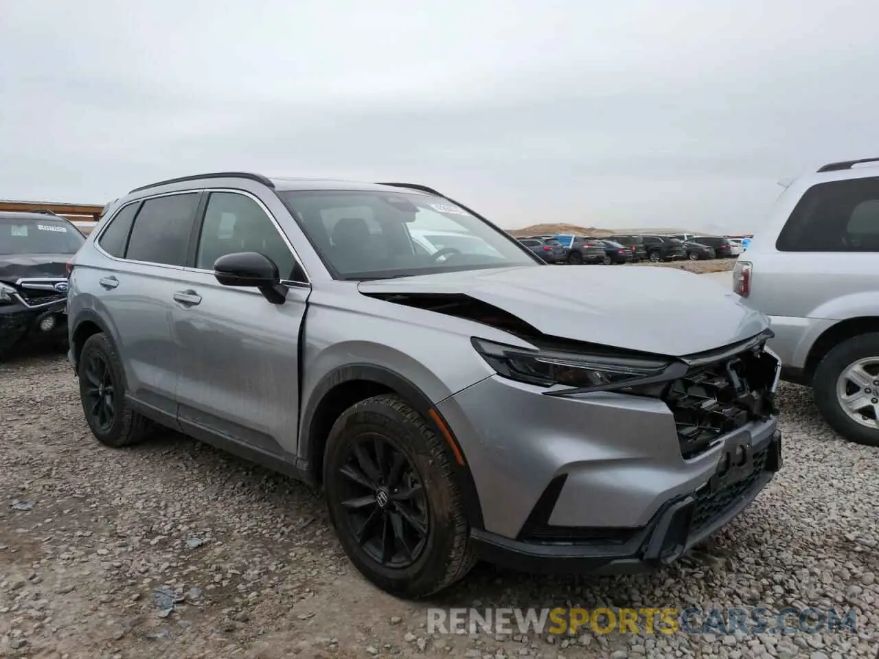 4 Photograph of a damaged car 2HKRS6H57PH811750 HONDA CRV 2023