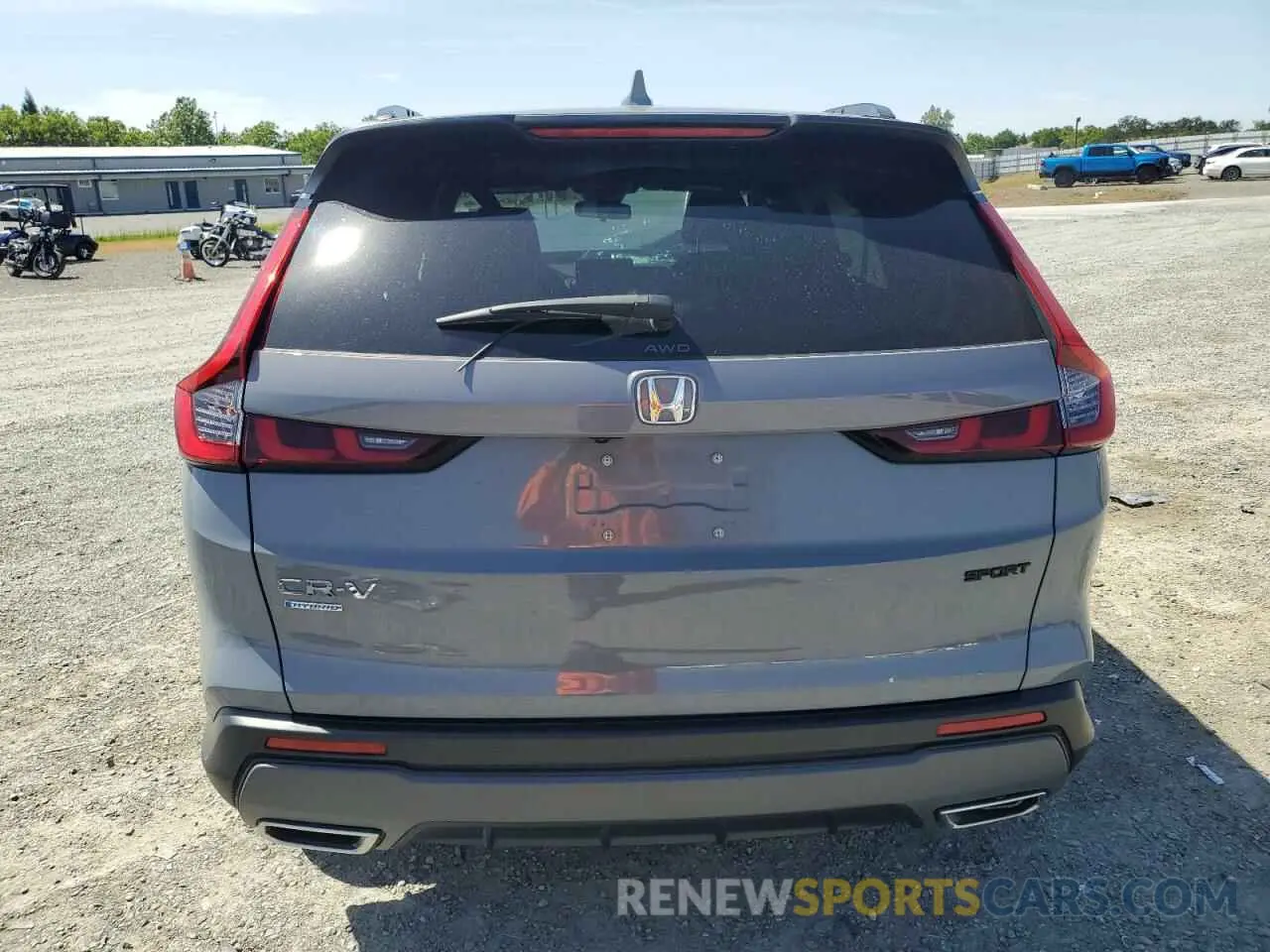 6 Photograph of a damaged car 2HKRS6H57PH814079 HONDA CRV 2023