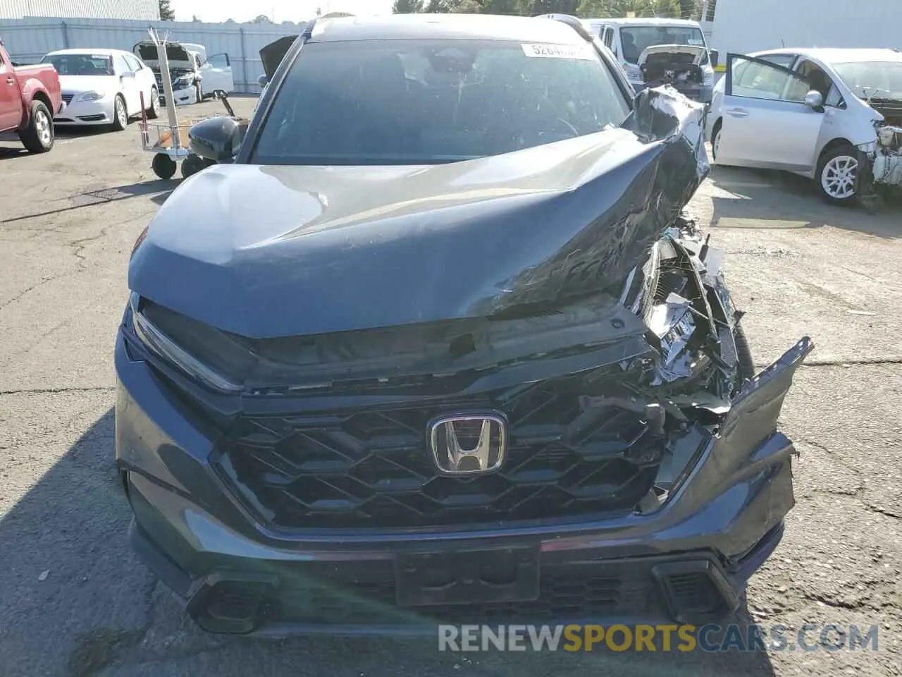 5 Photograph of a damaged car 2HKRS6H59PH811572 HONDA CRV 2023