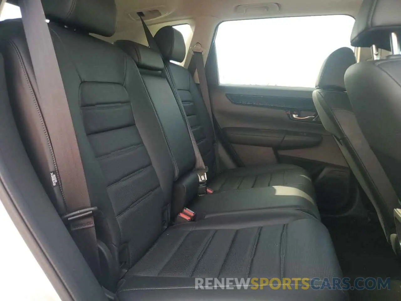 11 Фотография поврежденного автомобиля 5J6RS3H73PL000145 HONDA CRV 2023