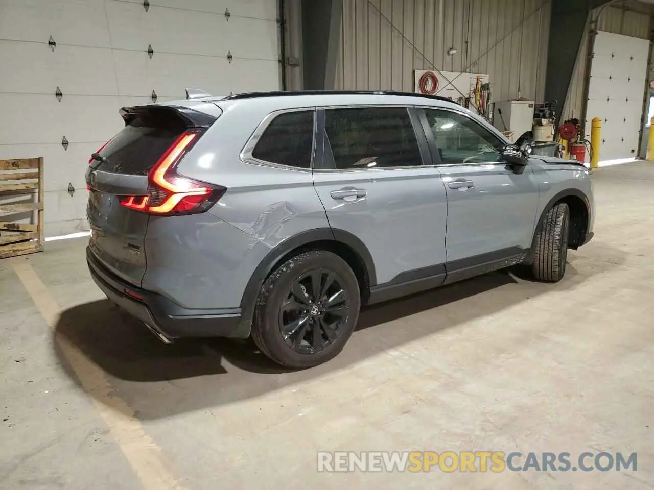 3 Фотография поврежденного автомобиля 5J6RS6H90PL013129 HONDA CRV 2023
