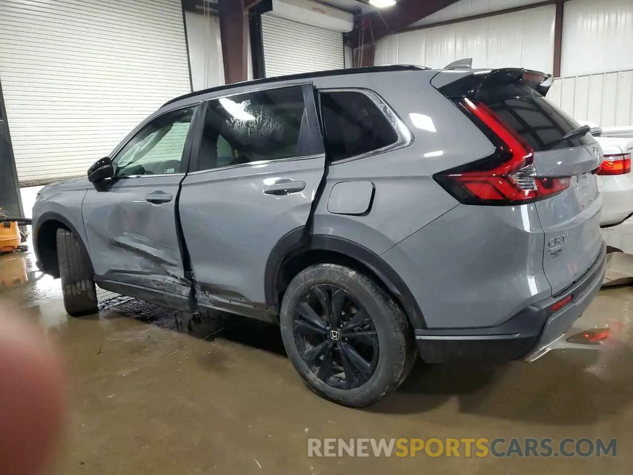 2 Photograph of a damaged car 5J6RS6H99PL007216 HONDA CRV 2023