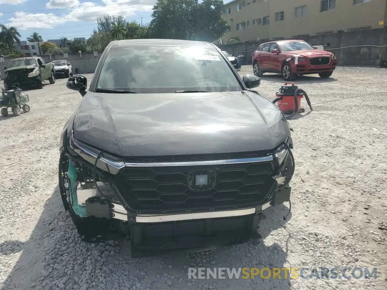 5 Photograph of a damaged car 7FARS4H70PE023904 HONDA CRV 2023