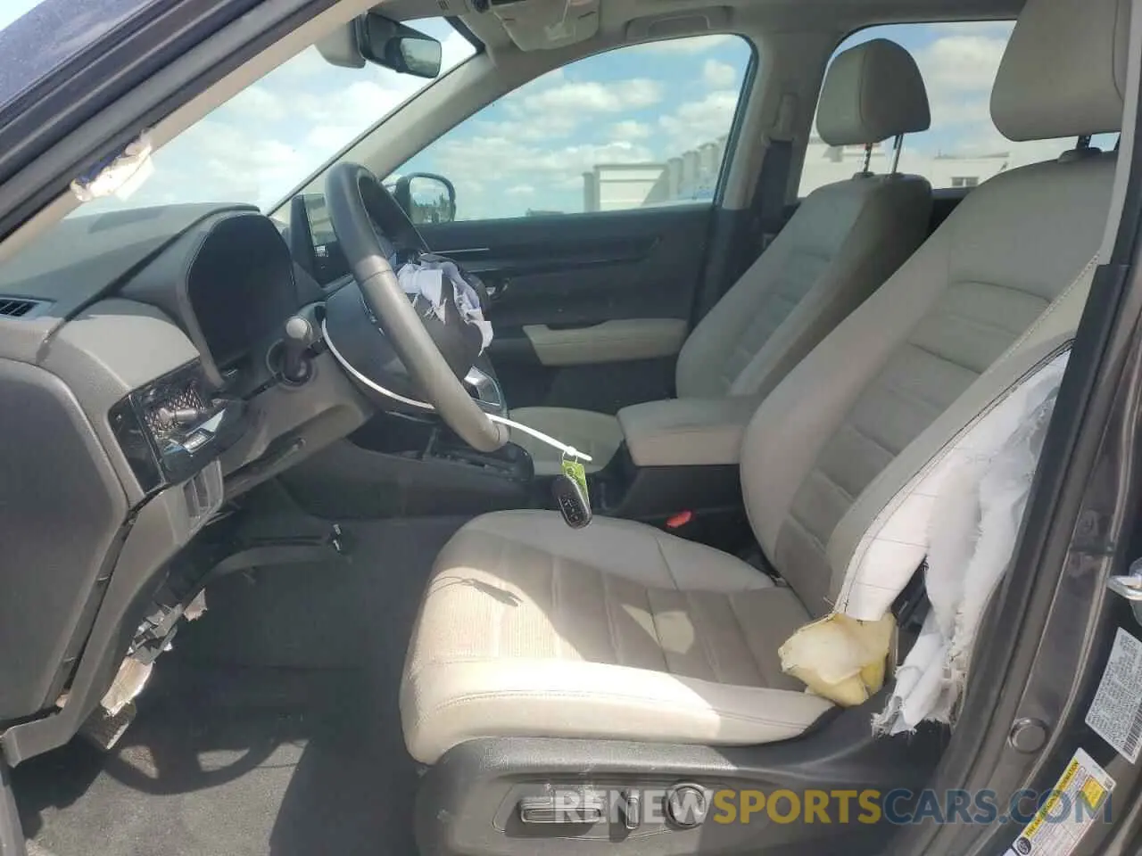 7 Photograph of a damaged car 7FARS4H70PE023904 HONDA CRV 2023