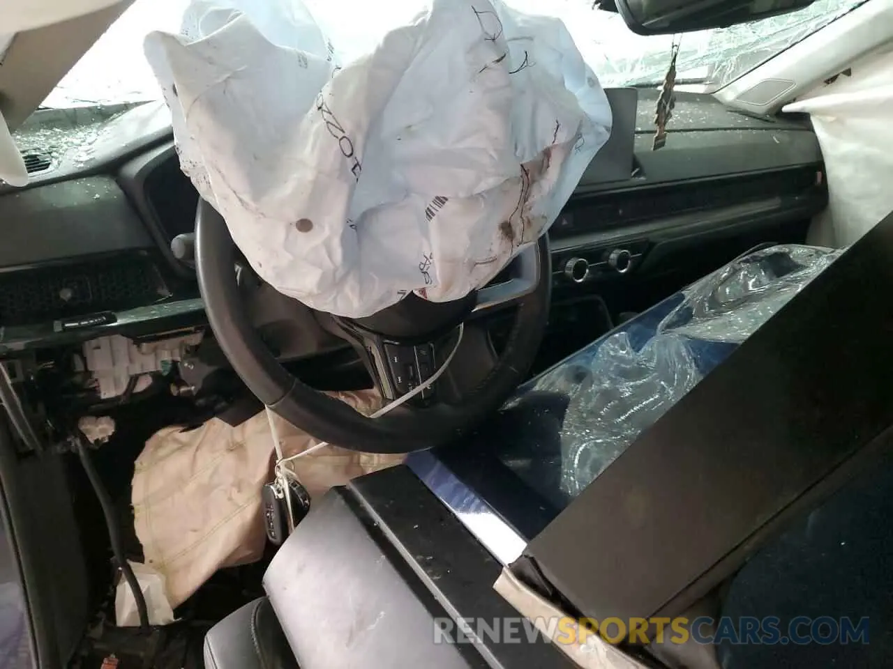 8 Photograph of a damaged car 7FARS4H75PE012817 HONDA CRV 2023