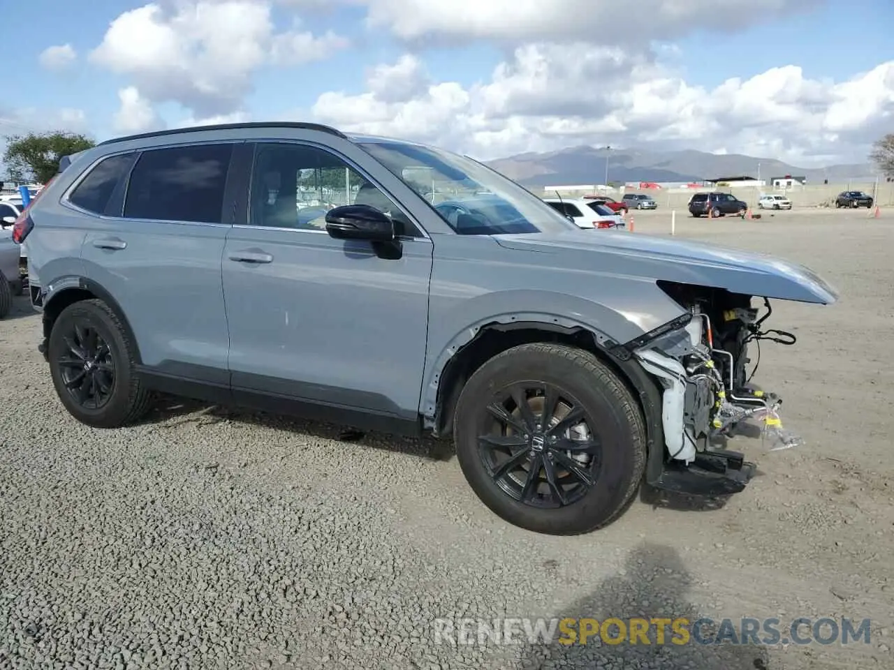 4 Photograph of a damaged car 7FARS5H53PE006518 HONDA CRV 2023