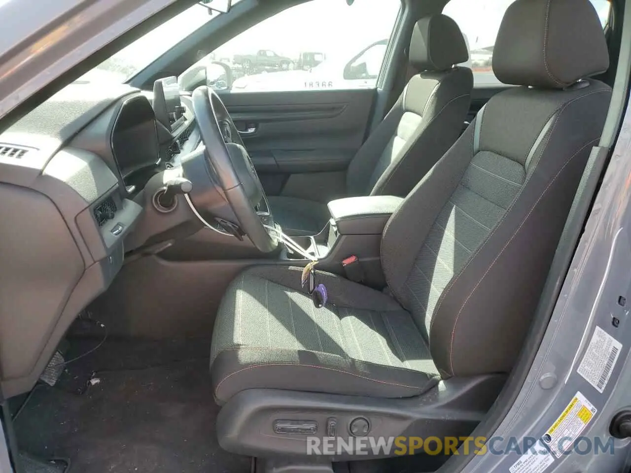7 Photograph of a damaged car 7FARS5H53PE006518 HONDA CRV 2023