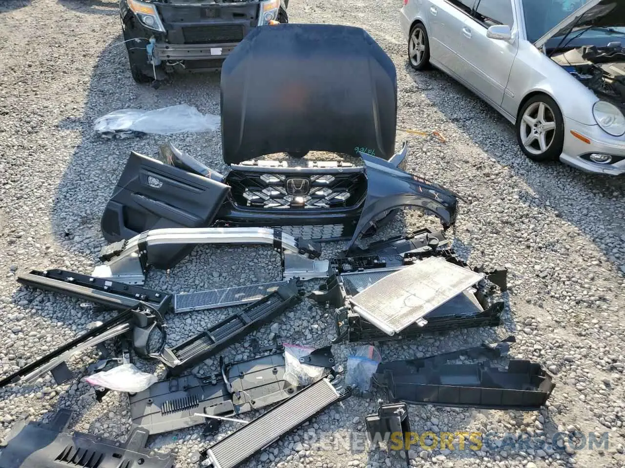 13 Photograph of a damaged car 7FARS5H56PE009834 HONDA CRV 2023