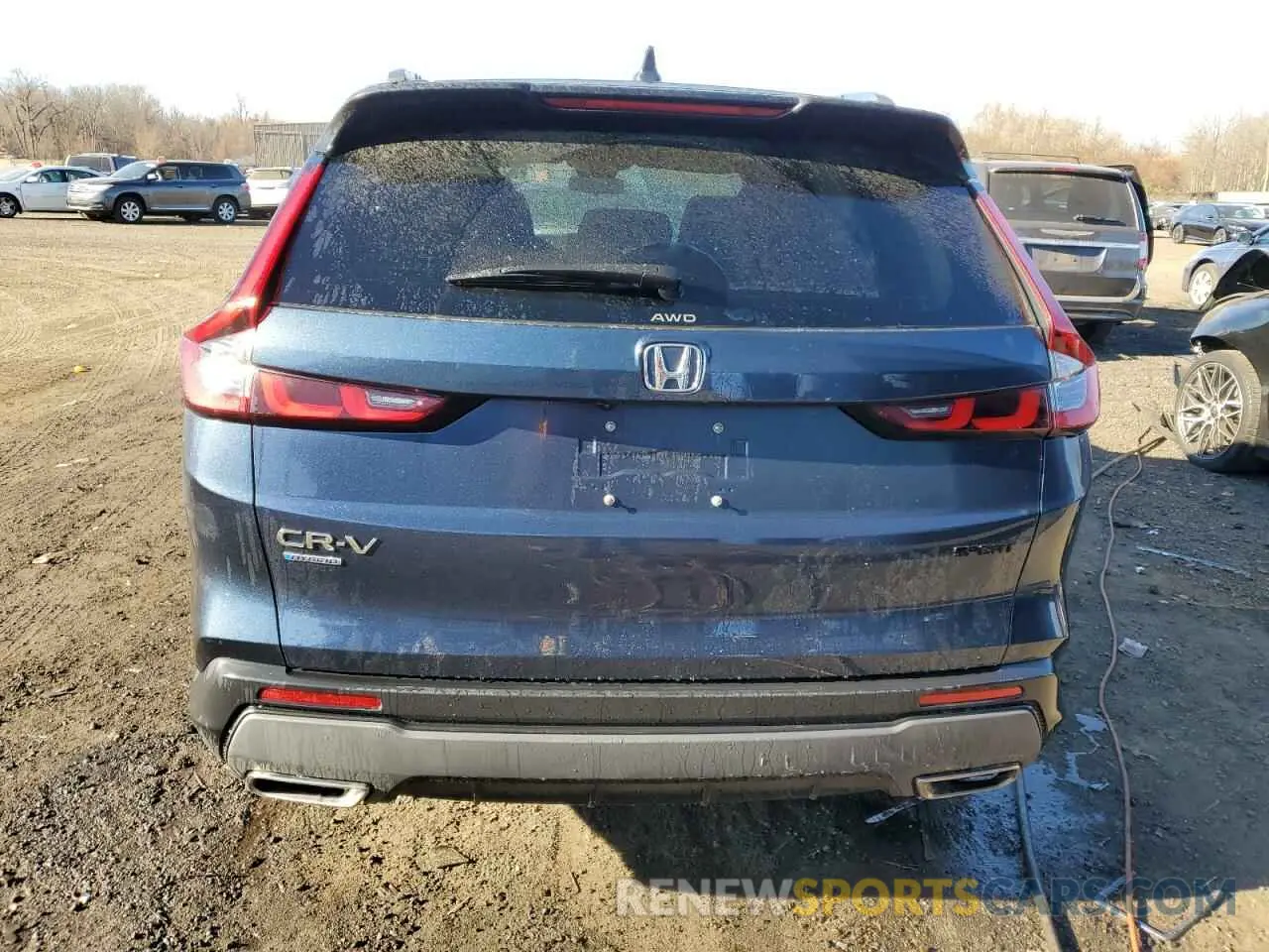 6 Photograph of a damaged car 7FARS6H51PE025056 HONDA CRV 2023