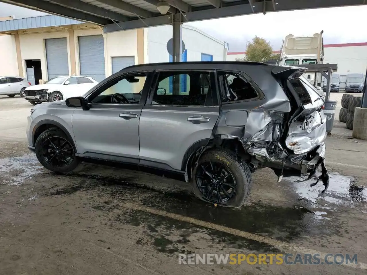 2 Photograph of a damaged car 7FARS6H51PE032220 HONDA CRV 2023