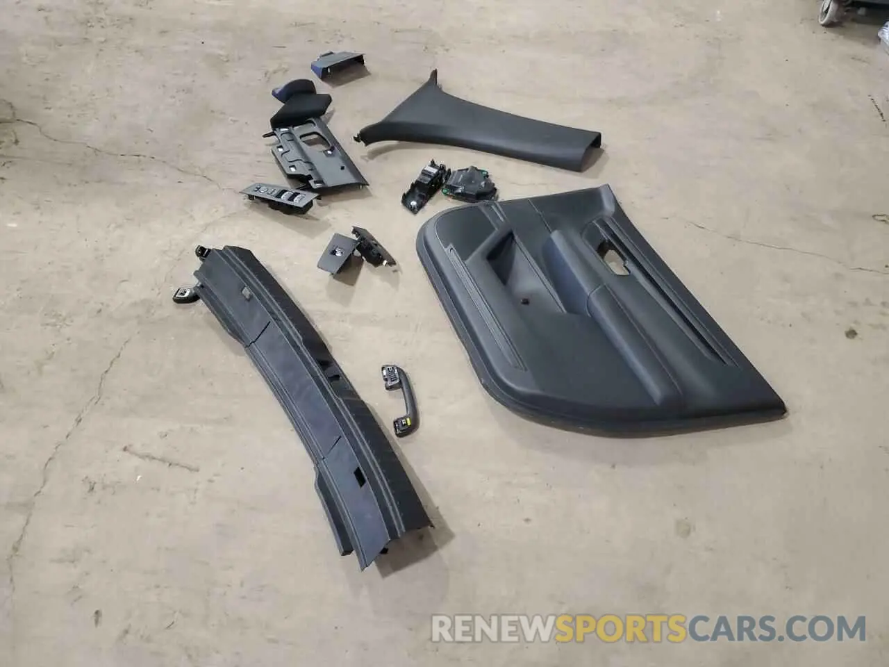 13 Фотография поврежденного автомобиля 7FARS6H91PE037405 HONDA CRV 2023